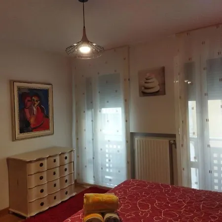 Cimadevilla Apartment Gijón